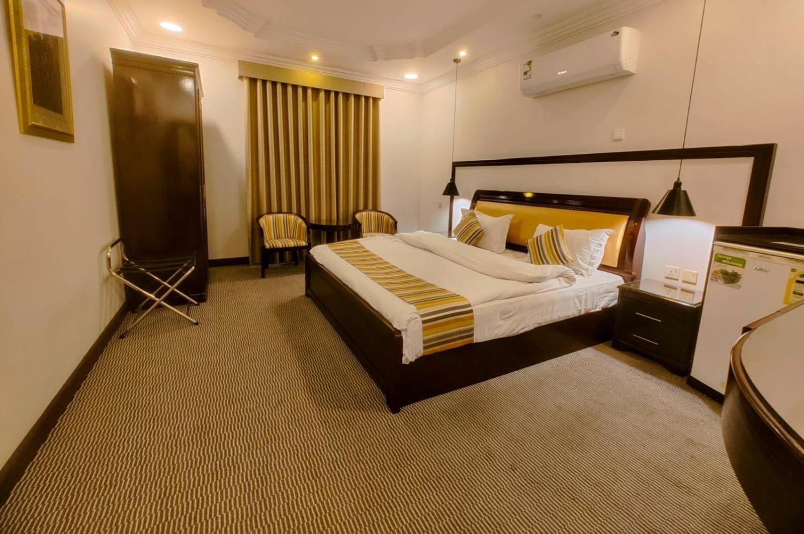 Al Mokhmalia Serviced Apartments Medina Exterior photo